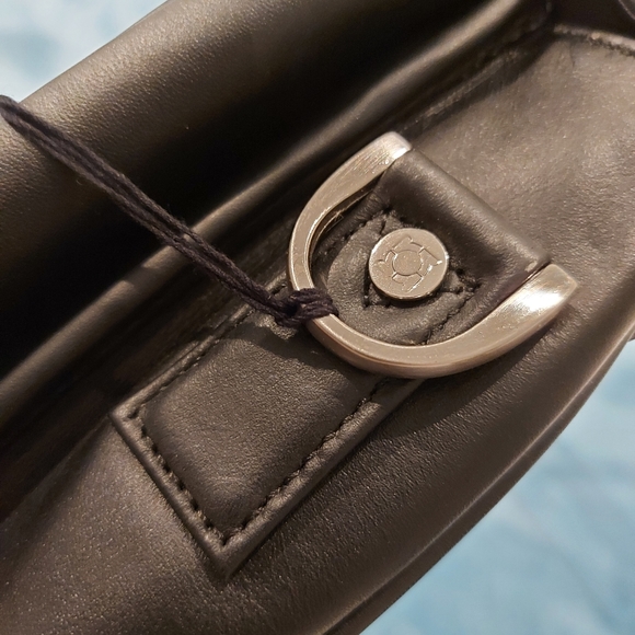 NWT Kenneth Cole 15.6" Leather Blk Messenger Bag - Picture 8 of 11